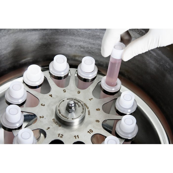 Centrifuga da banco da laboratorio BioSan con raffreddamento LMC-4200R
